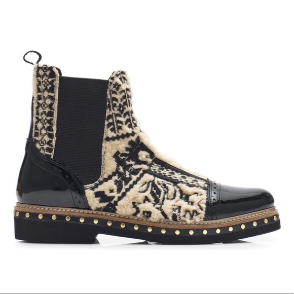 Free People Shoes - COPY - Free People Chelsea Boots.